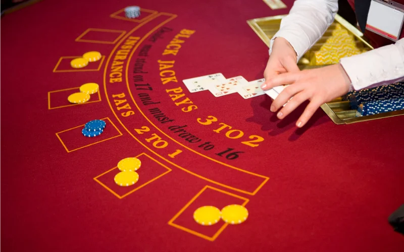 European blackjack còn được người chơi cược biết đến với tên gọi quen thuộc là xì dách 